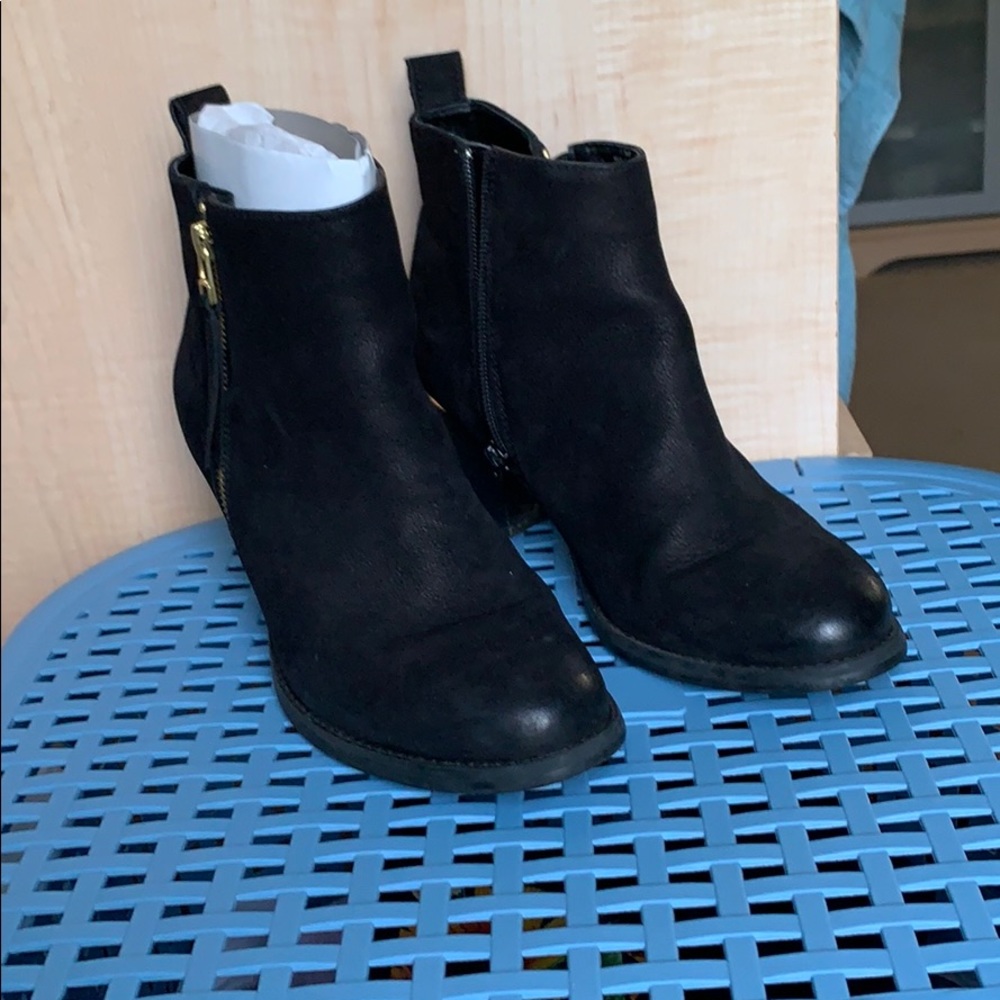 Steve Madden booties